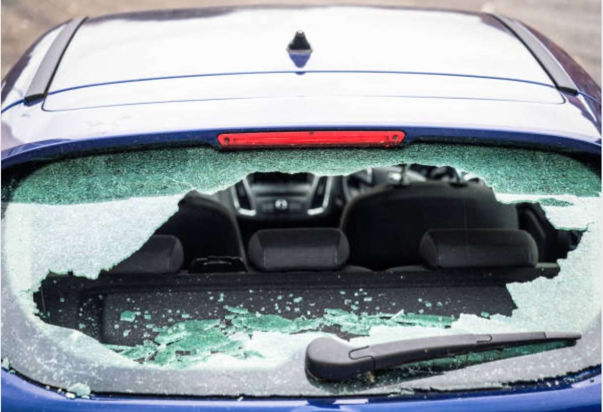 Broken rear windshield on vehicle — mobile back glass replacement by Proset Auto Glass in Central Florida